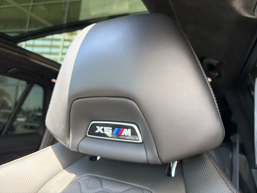 Used 2021 BMW X5 M w/ Competition Package AWD/4WD image 13