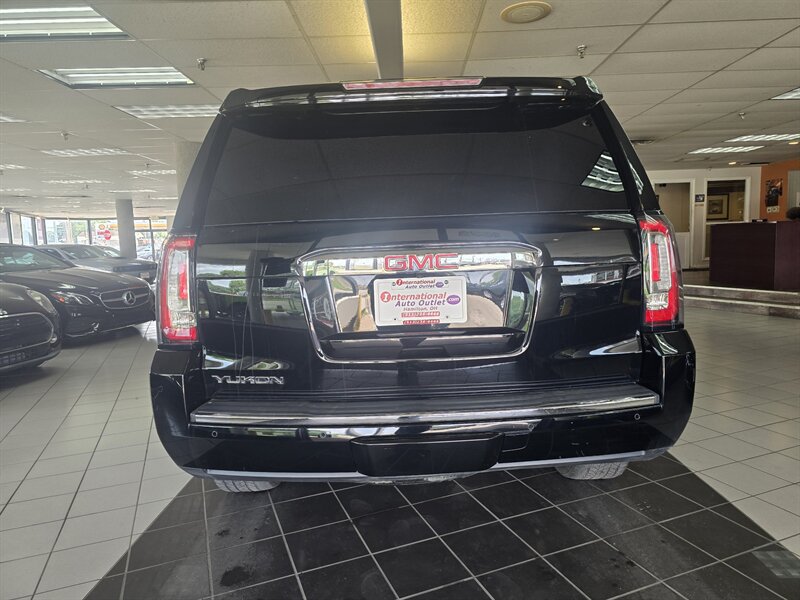 Used 2019 GMC Yukon Denali w/ Denali Ultimate Package AWD/4WD image 5