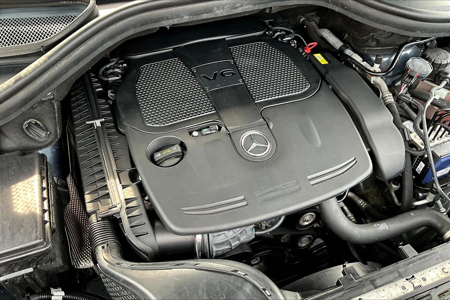 Used 2015 Mercedes-Benz ML 350 2WD image 31