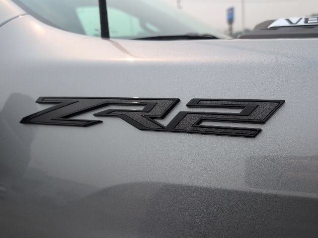 Used 2026 Chevrolet Silverado 2500 ZR2 w/ LPO, Dark Essentials Package AWD/4WD image 16