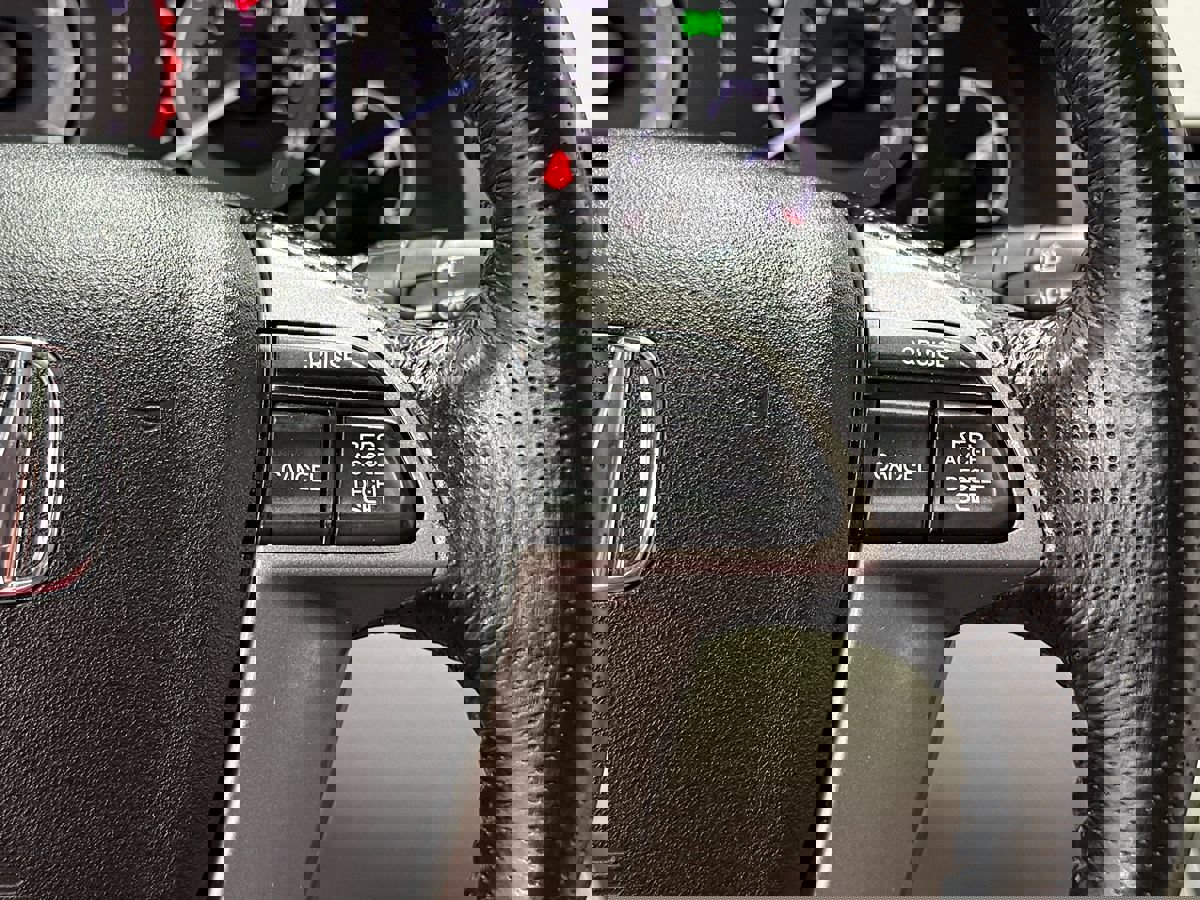 Used 2015 Honda Odyssey EX-L image 18