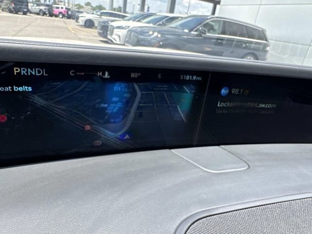 New 2026 Lincoln Nautilus Reserve AWD/4WD image 24
