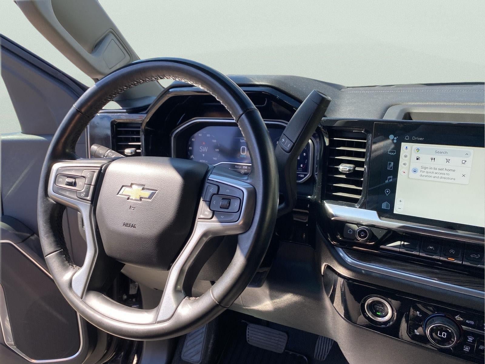 Used 2024 Chevrolet Silverado 1500 LT AWD/4WD image 18