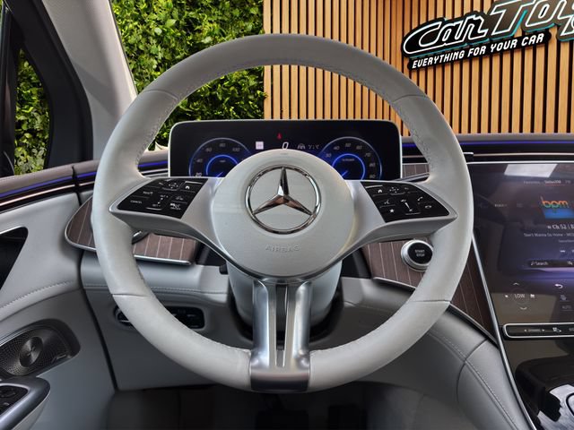 Used 2023 Mercedes-Benz EQE 500 4MATIC SUV w/ Exclusive Trim Package image 10