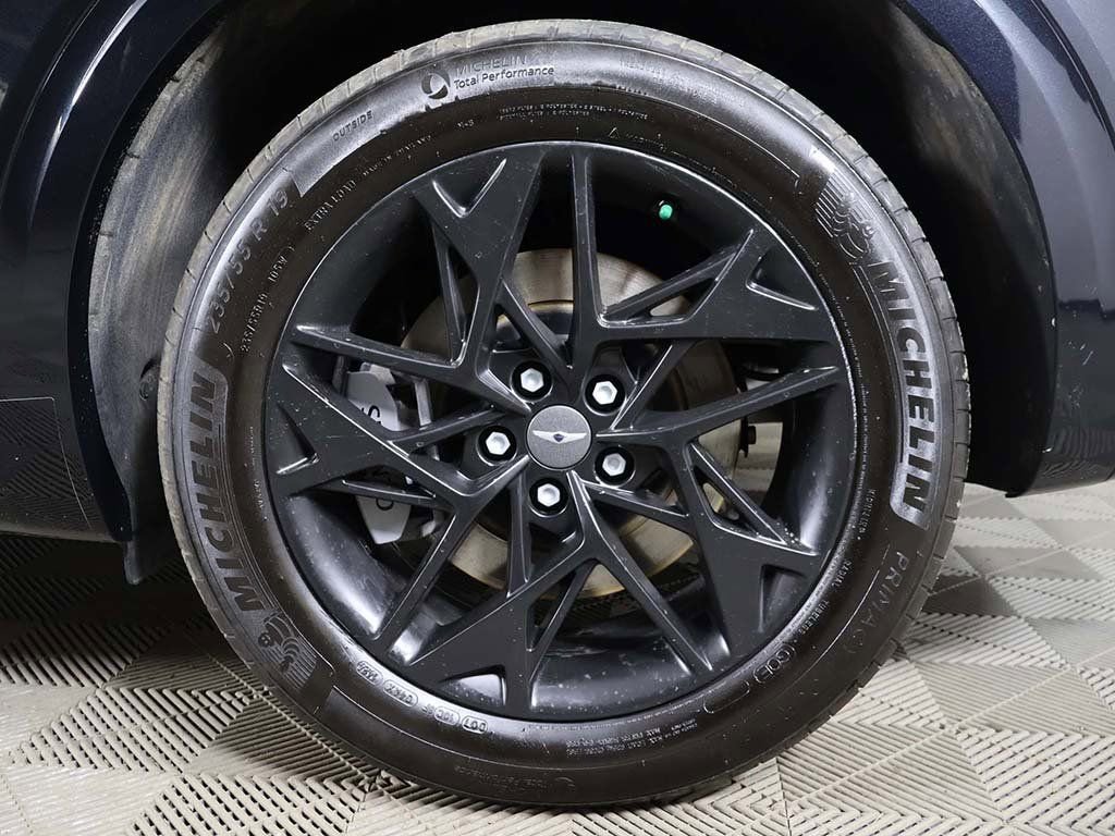 Used 2025 Genesis GV70 2.5T AWD/4WD image 20