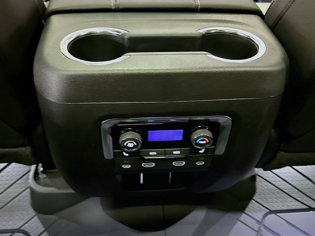 New 2025 Chevrolet Tahoe Premier image 29
