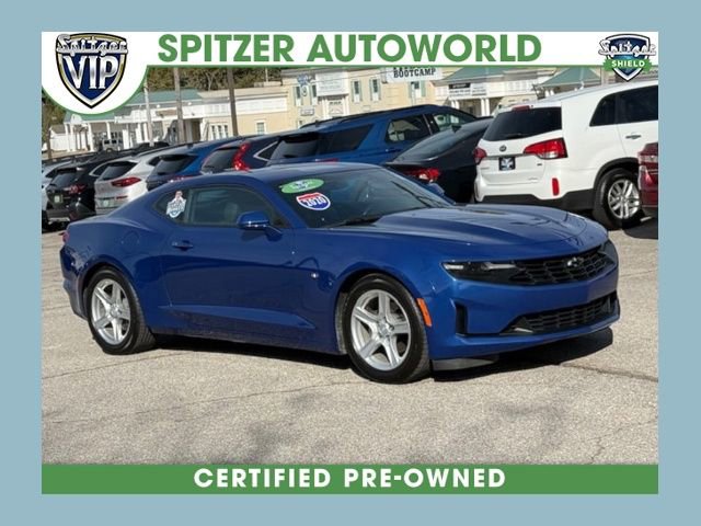 Used 2020 Chevrolet Camaro LT image 1