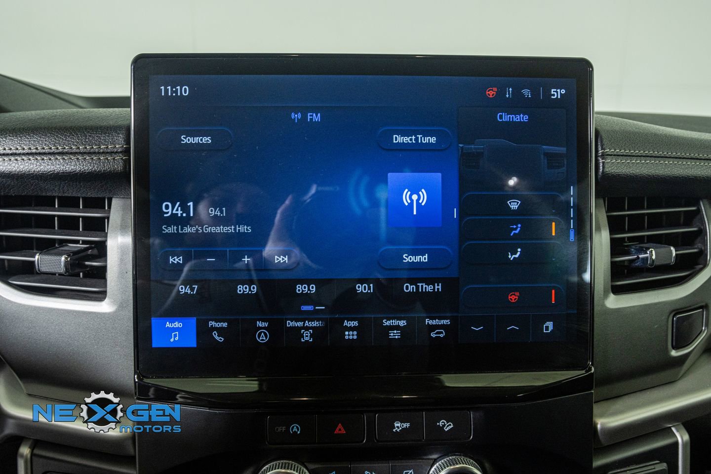 Used 2024 Ford Expedition XLT image 18