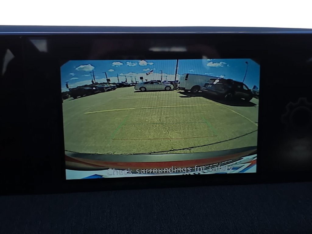 Used 2025 Nissan Kicks SV FWD image 23
