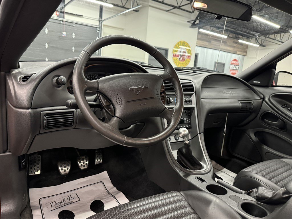 Used 2003 Ford Mustang Mach 1 RWD image 22