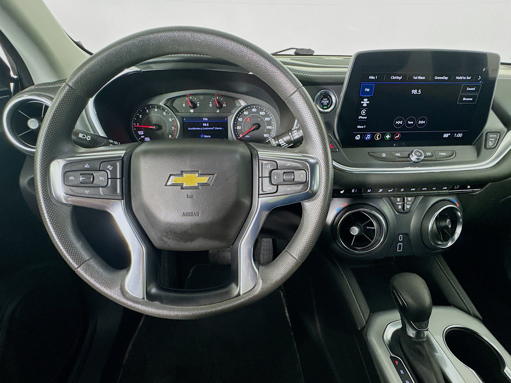 Used 2024 Chevrolet Blazer LT FWD image 10