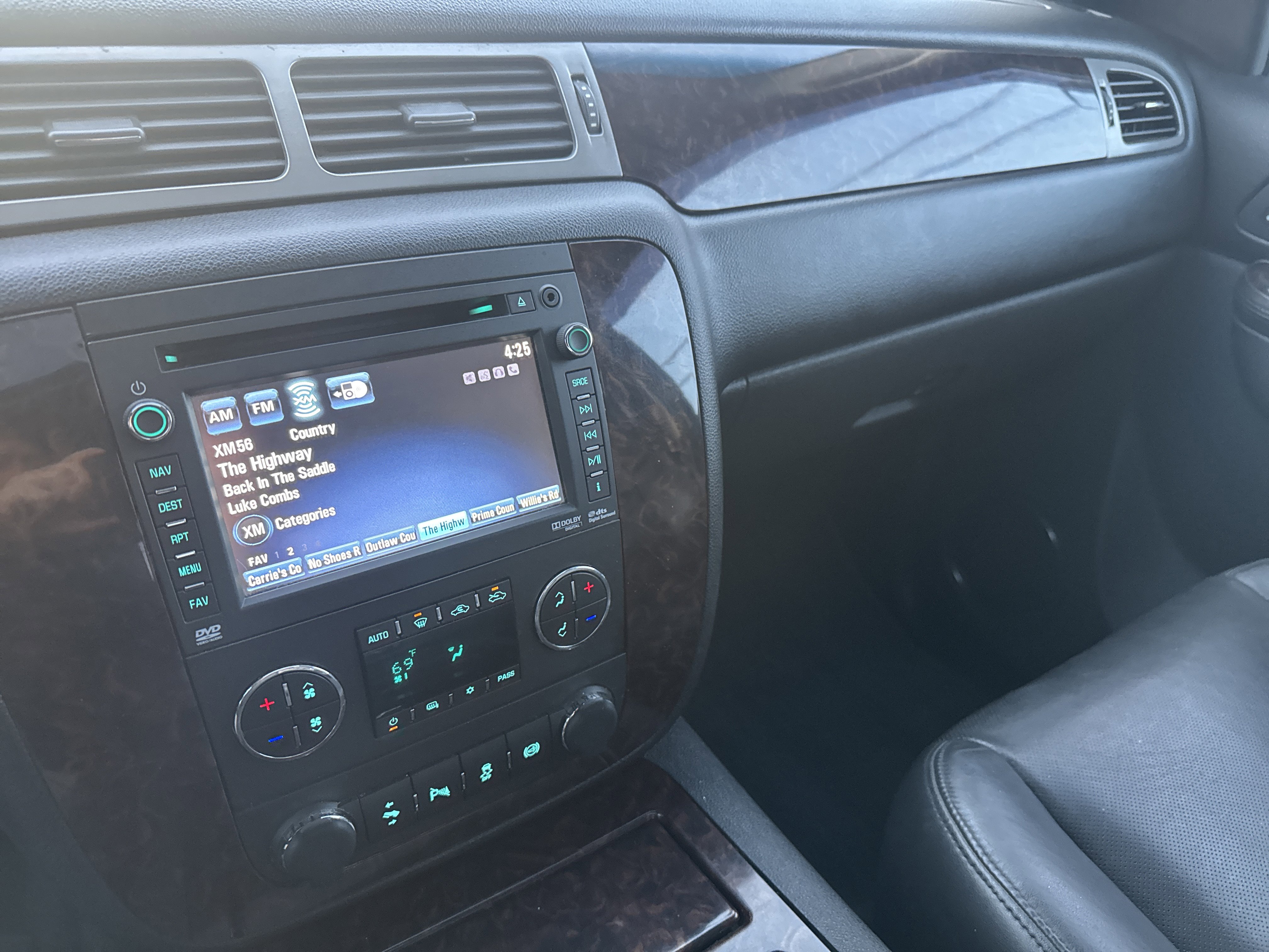 Used 2012 GMC Sierra 3500 Denali image 22