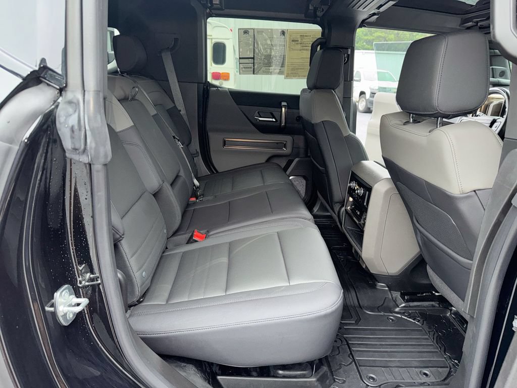 Used 2025 GMC Hummer EV 3X AWD/4WD image 29