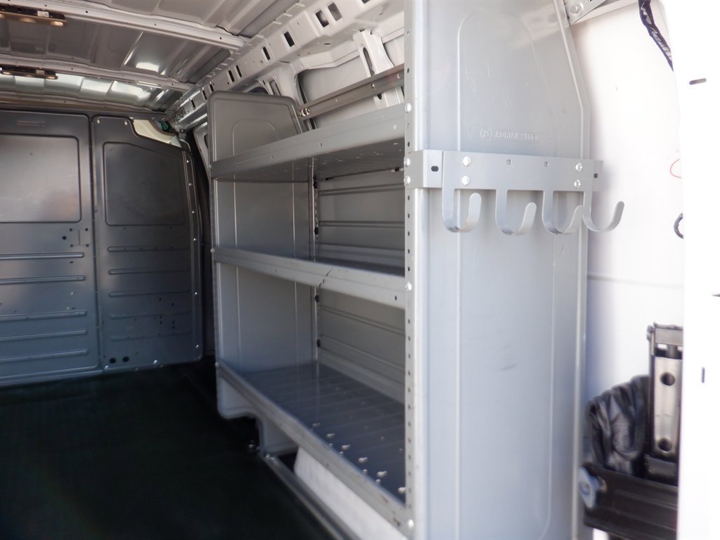 Used 2023 GMC Savana 2500 w/ Driver Convenience Package image 6