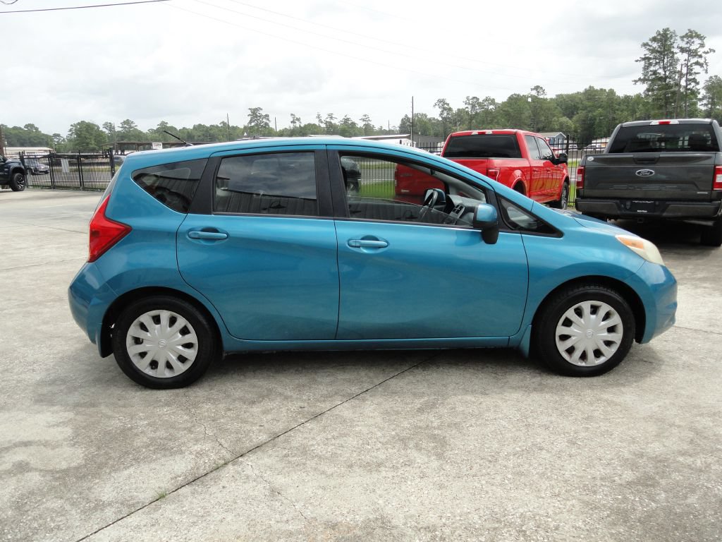 Used 2014 Nissan Versa Note SV w/ Interior Illumination Package FWD image 5