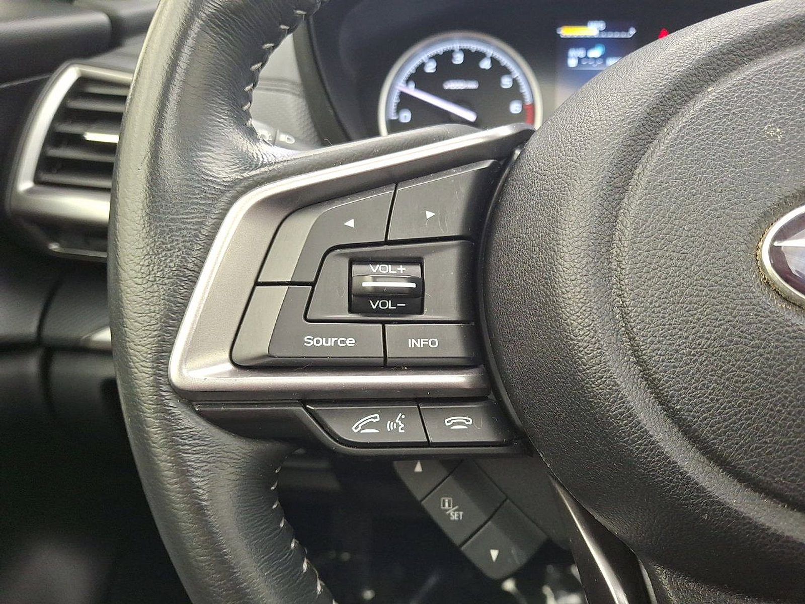 Used 2020 Subaru Forester Premium image 17