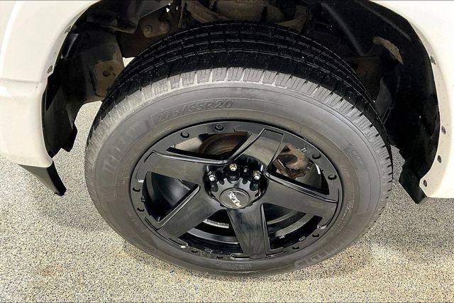 Used 2022 RAM 1500 Limited w/ Body-Colour Bumper Group image 35