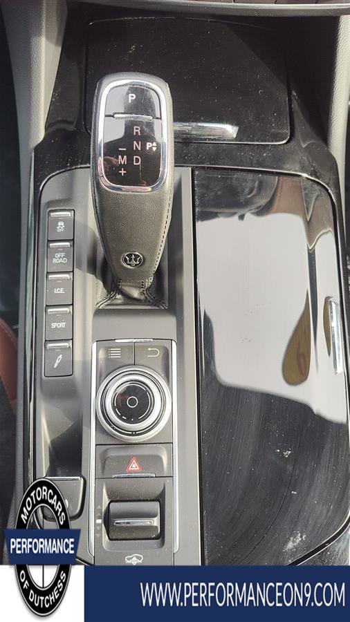 Used 2019 Maserati Levante image 25