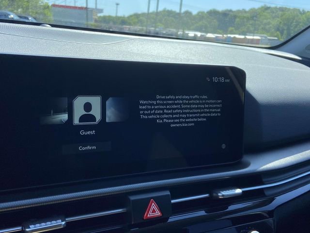 New 2026 Kia Sportage LX FWD image 17