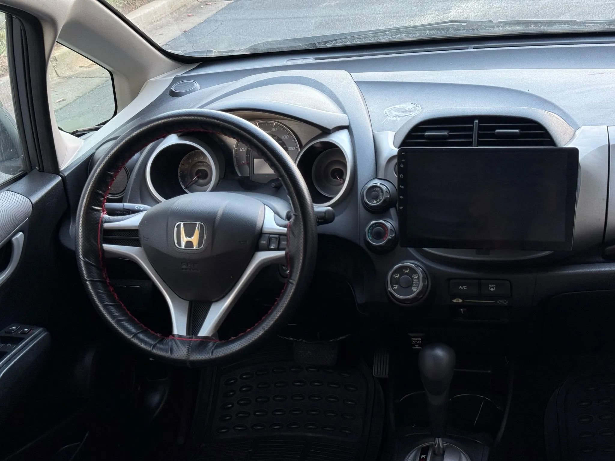 Used 2012 Honda Fit image 21