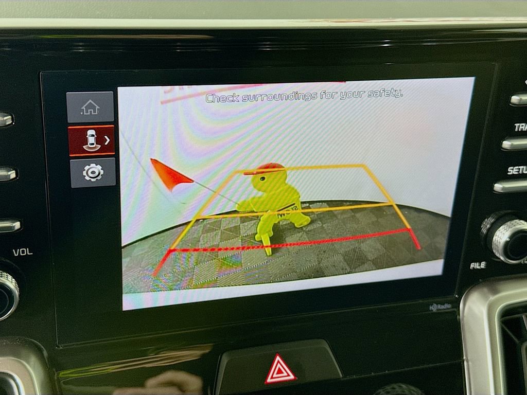 Used 2022 Kia Sorento LX image 5