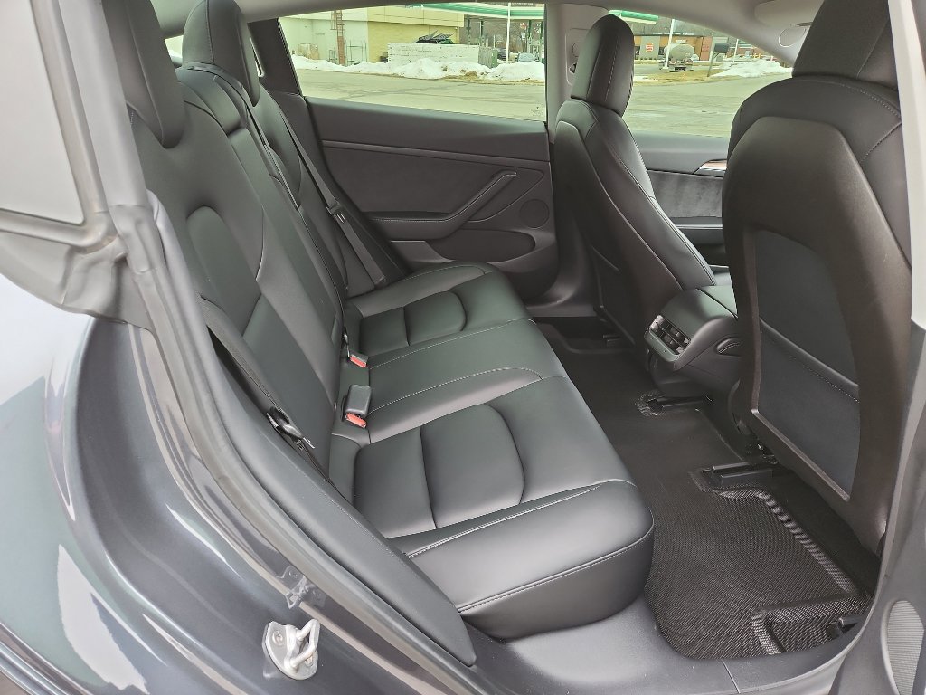 Used 2021 Tesla Model 3 Long Range image 15