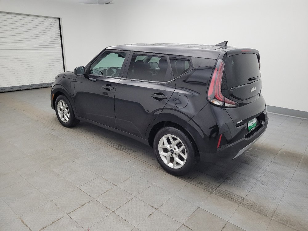 Used 2023 Kia Soul S image 3