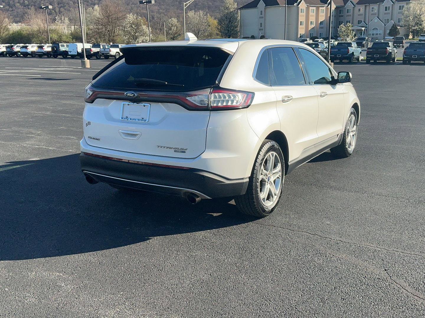 Used 2016 Ford Edge Titanium w/ Equipment Group 301A image 7