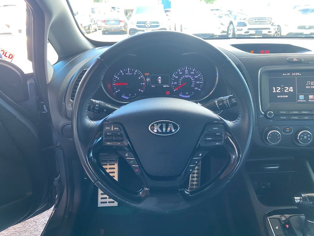 Used 2017 Kia Forte S w/ S Premium Package FWD image 14
