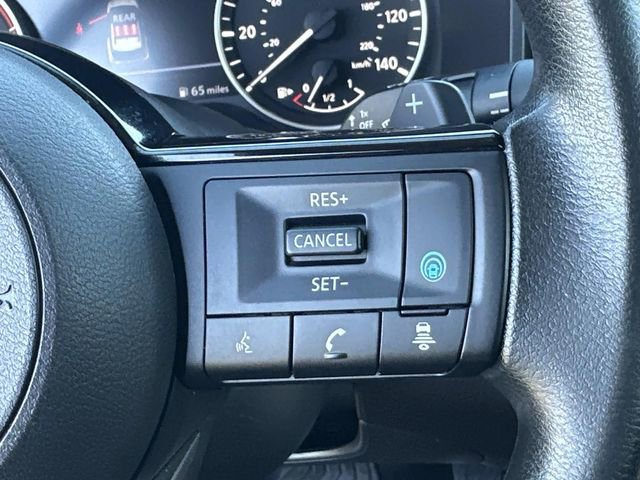 Used 2023 Nissan Rogue SV image 22