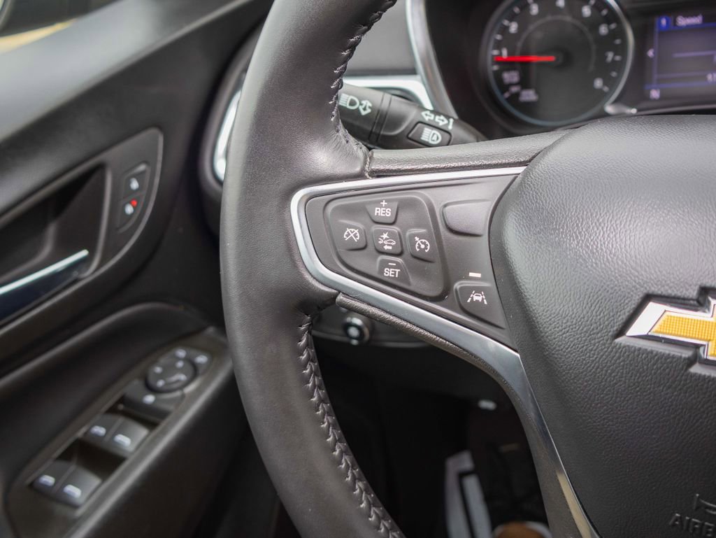 Used 2022 Chevrolet Equinox LT image 16