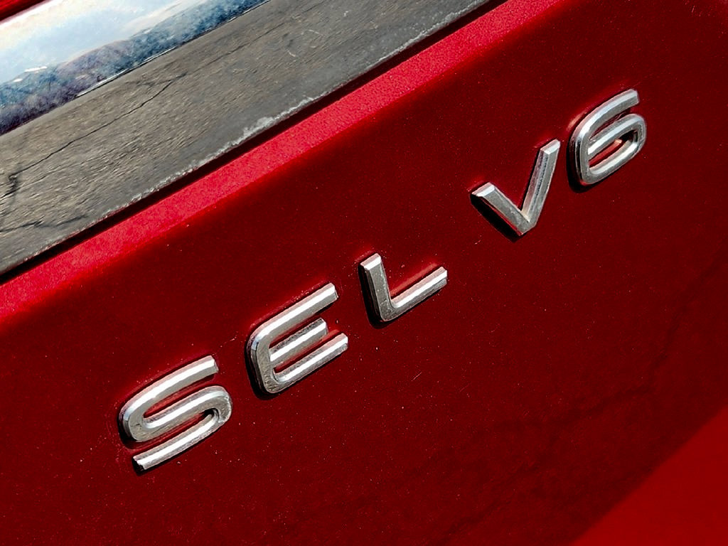 Used 2021 Volkswagen Atlas SEL FWD image 12