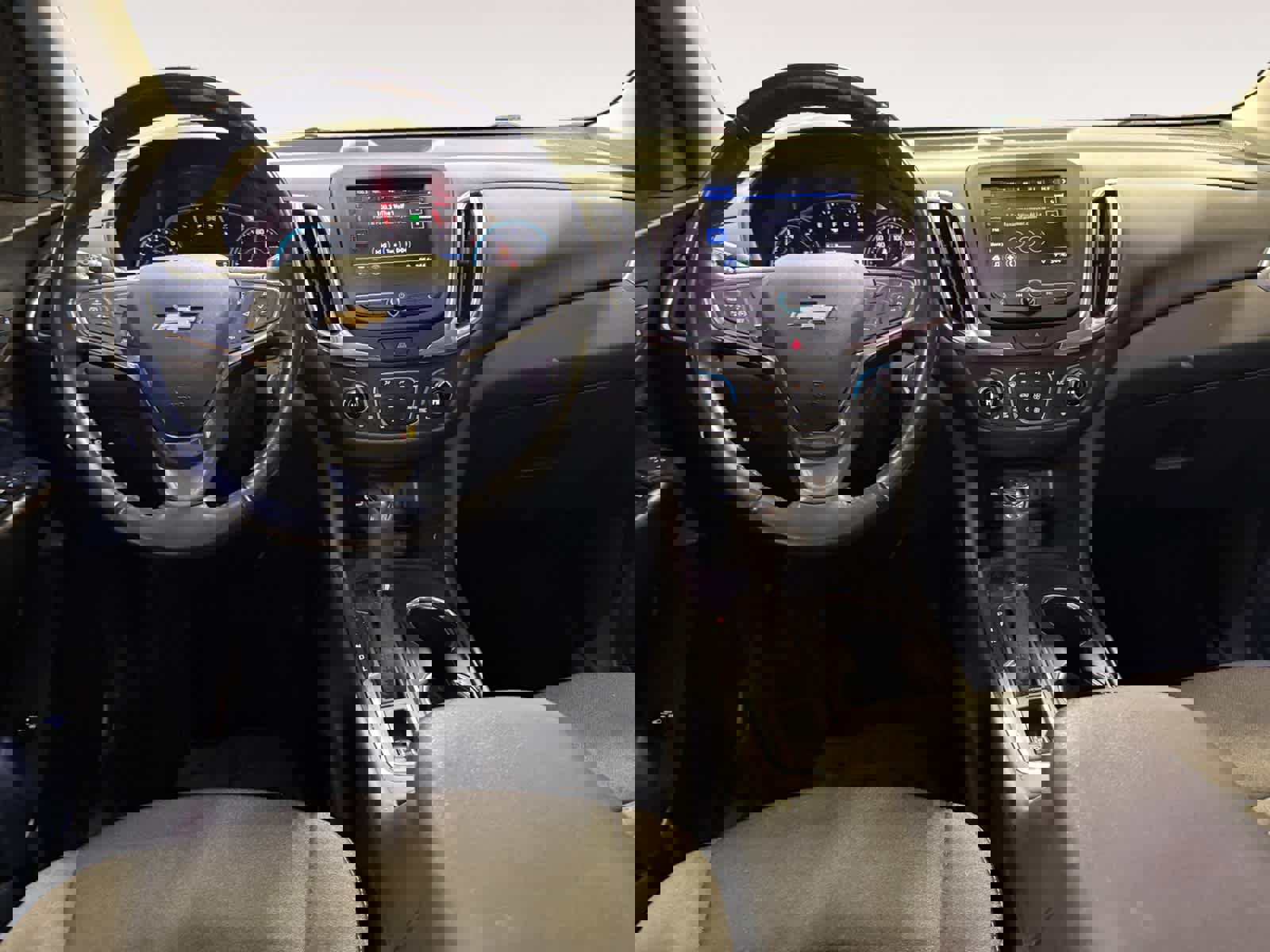 Used 2020 Chevrolet Equinox LT image 11