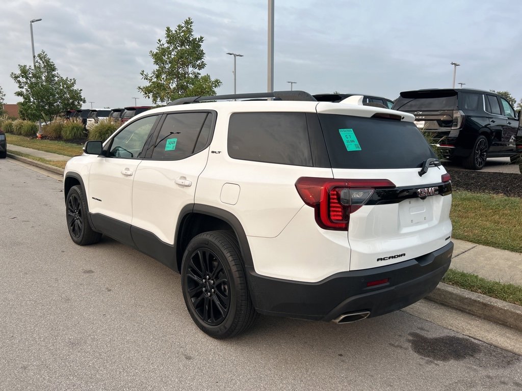 Used 2022 GMC Acadia SLT w/ Elevation Edition image 7