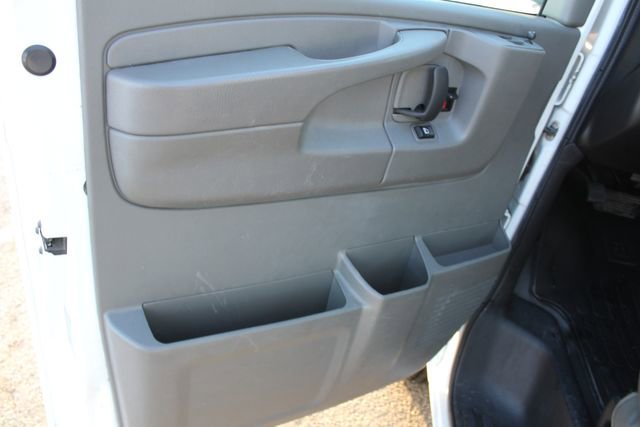 Used 2012 Chevrolet Express 2500 LT w/ LT Preferred Equipment Group image 17