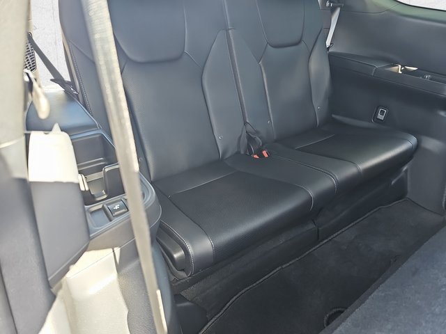 Used 2025 Lexus TX 350 AWD image 12