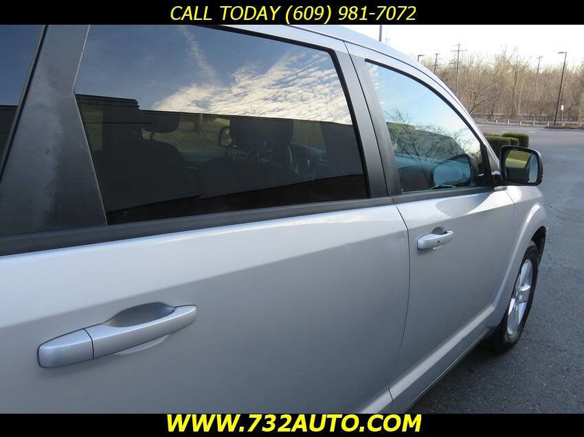 Used 2011 Dodge Journey Mainstreet w/ Popular Equipment Group image 29