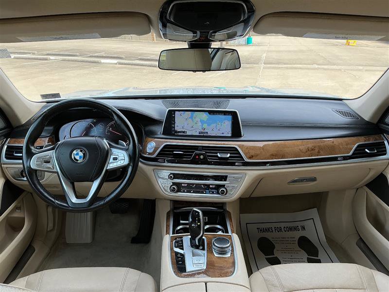 Used 2017 BMW 740i xDrive image 38