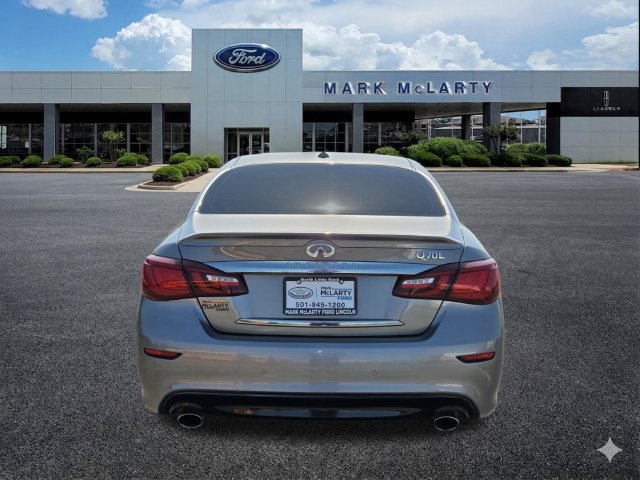 Used 2018 INFINITI Q70 L 3.7 RWD image 4