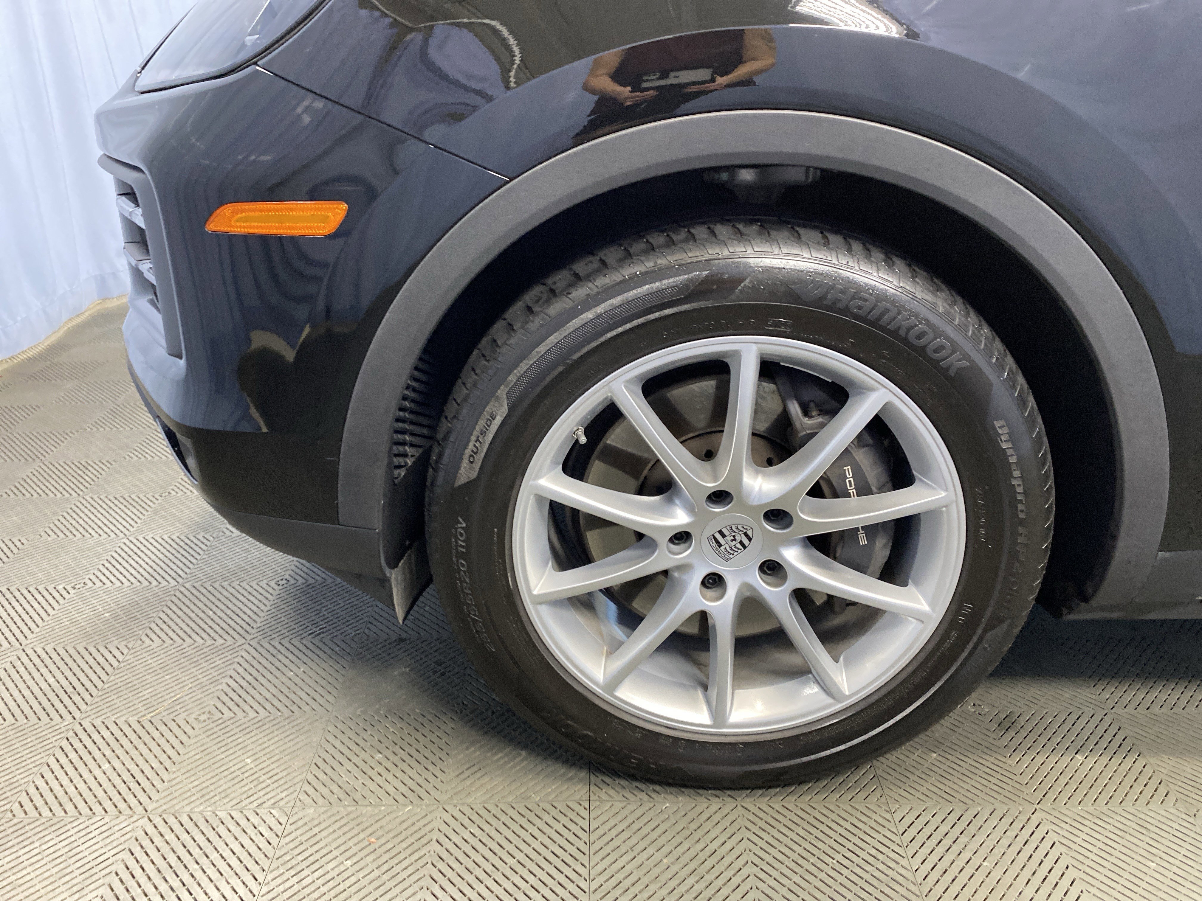 Used 2024 Porsche Cayenne image 52