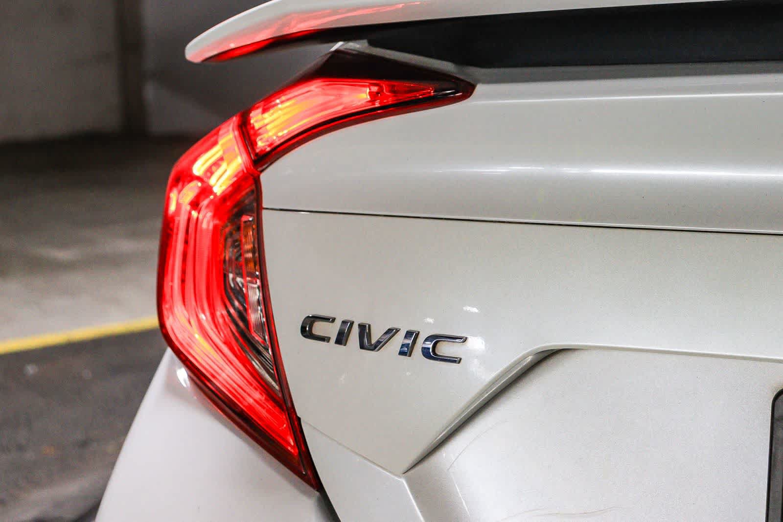 Used 2020 Honda Civic Si image 11