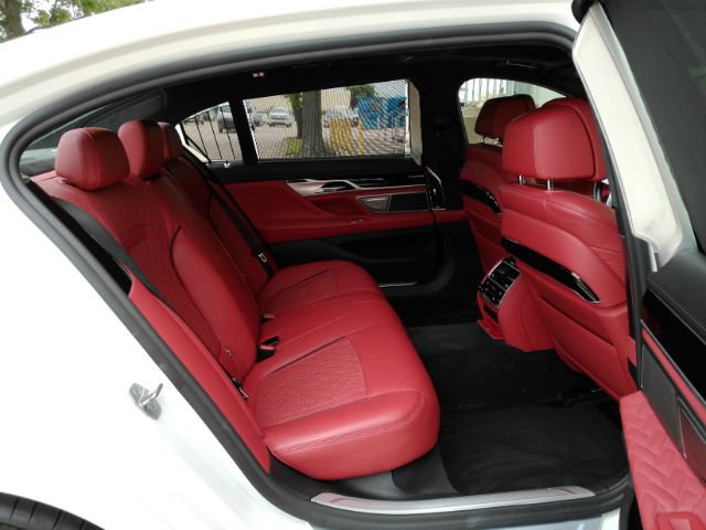 Used 2020 BMW ALPINA B7 xDrive w/ Ambient Air Package AWD/4WD image 29