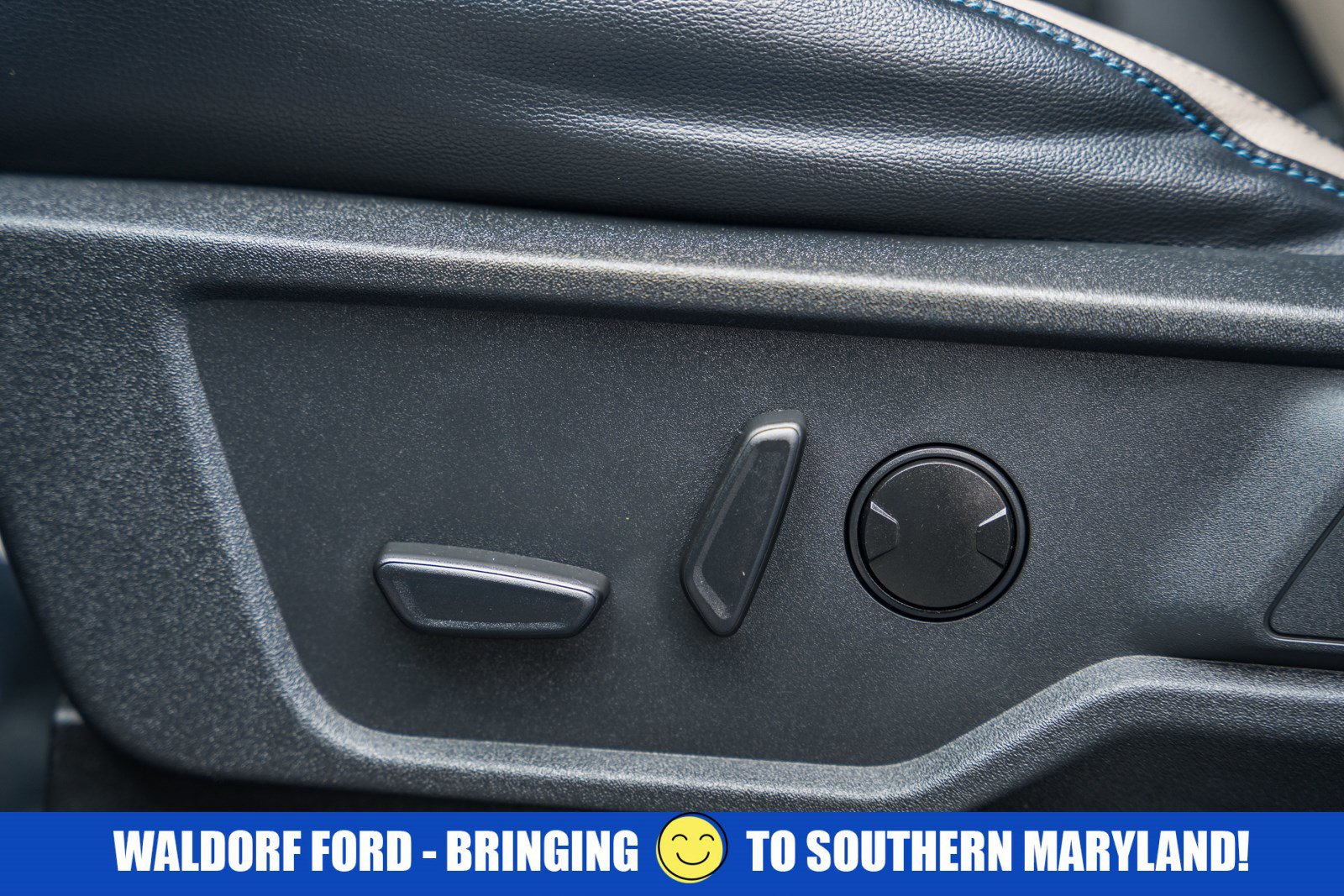 Used 2023 Ford Bronco Wildtrak image 37