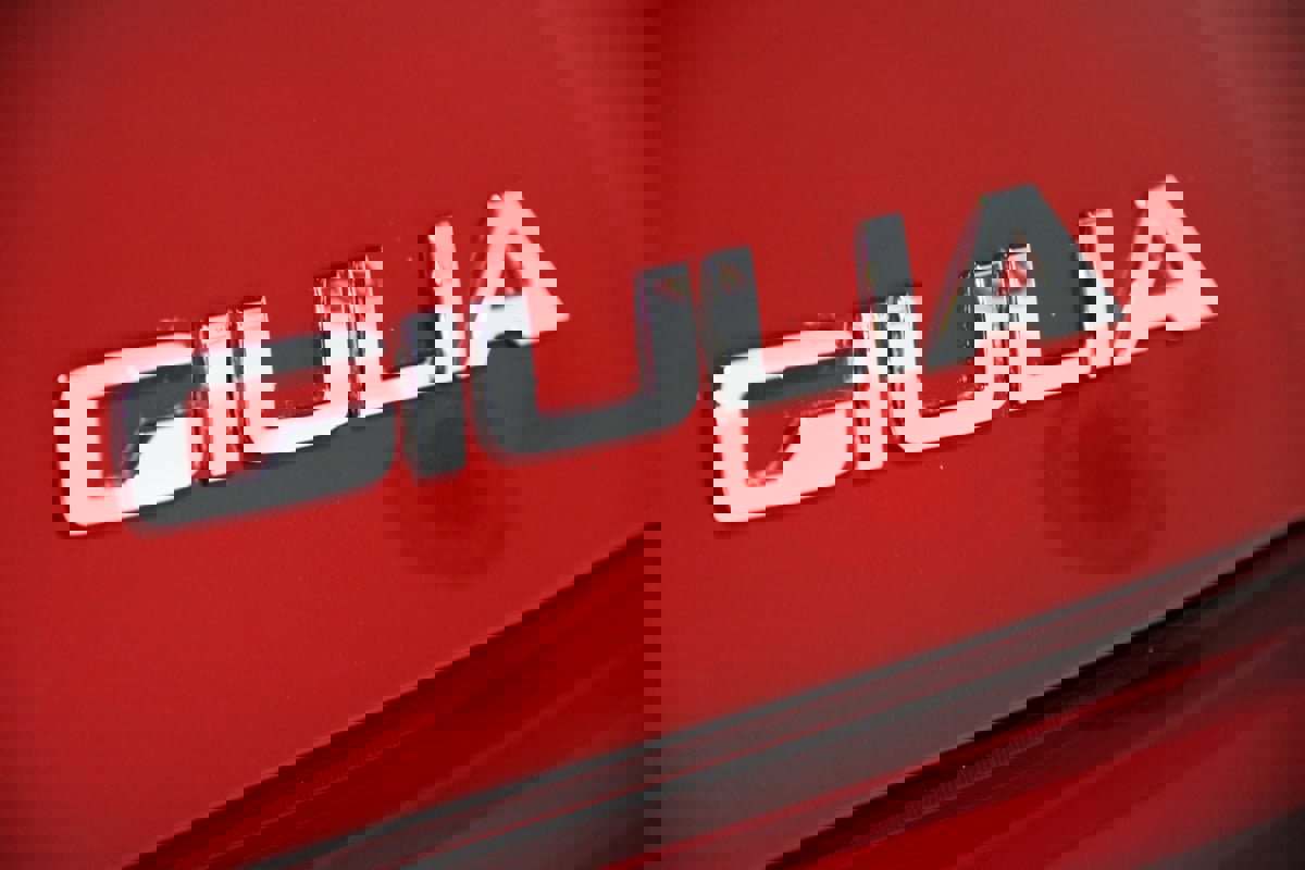 Used 2018 Alfa Romeo Giulia Quadrifoglio w/ Driver Assist Dynamic Package image 15