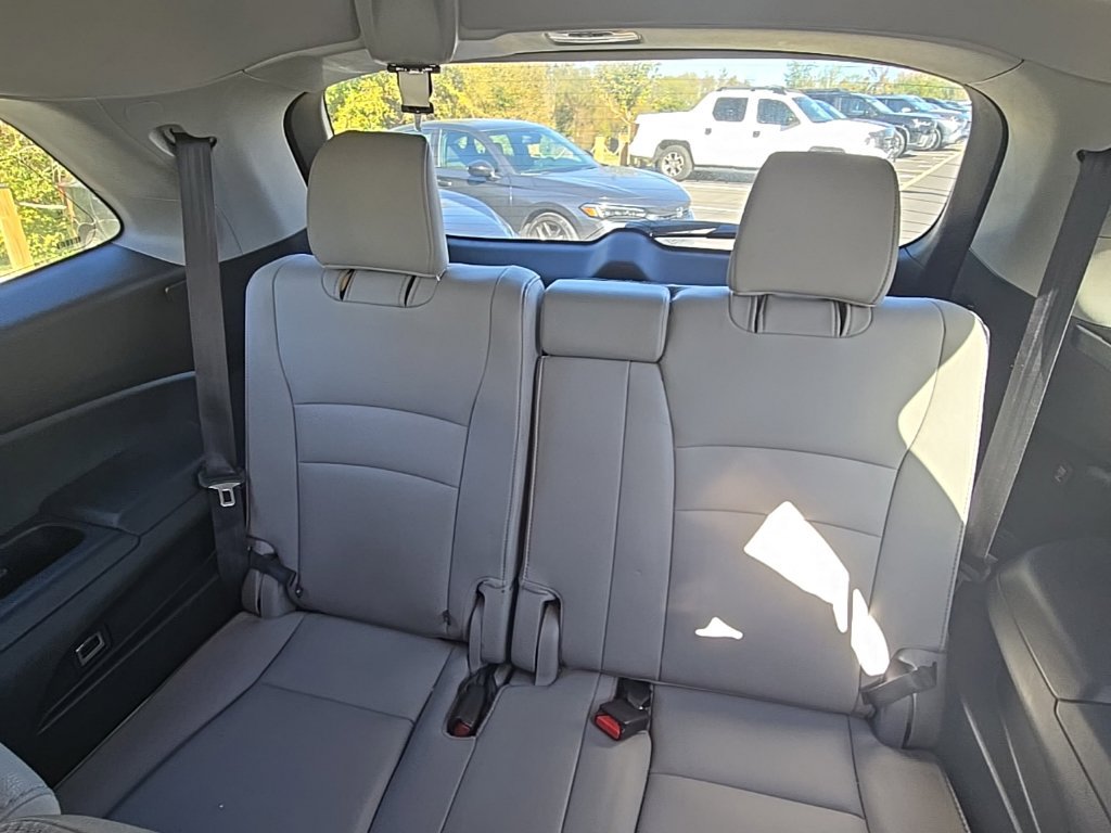 Used 2017 Honda Pilot EX-L image 14