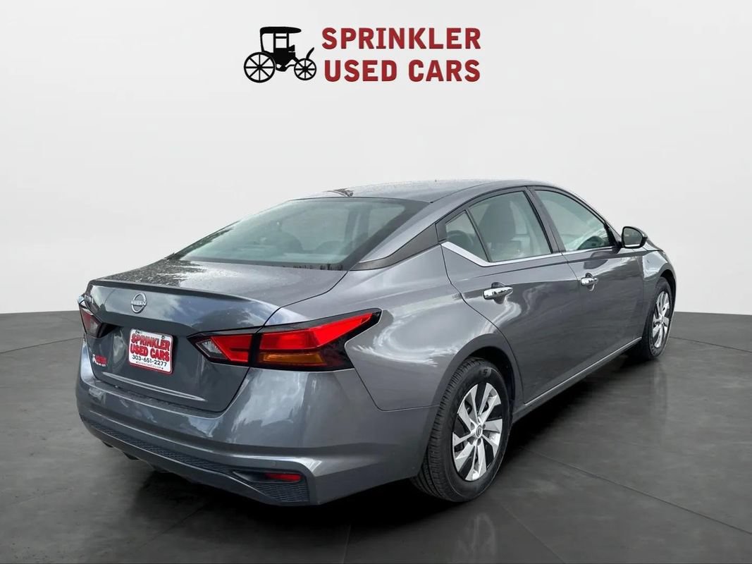 Used 2024 Nissan Altima 2.5 S FWD image 4