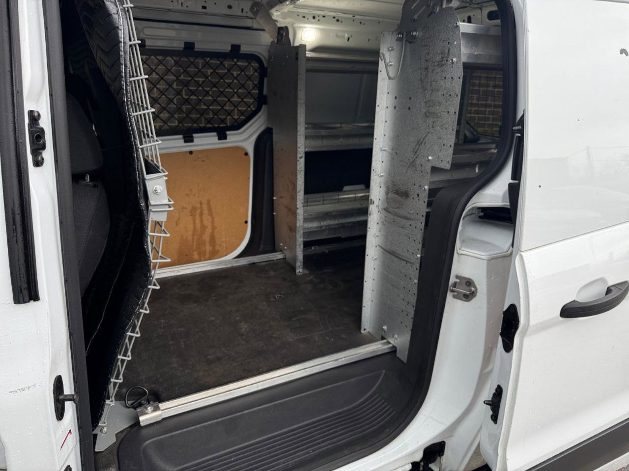 Used 2018 Ford Transit Connect XL image 6