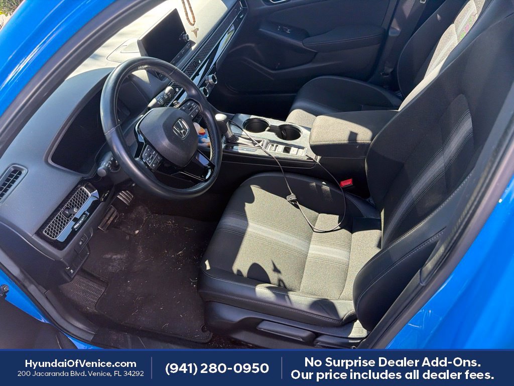 Used 2024 Honda Civic Sport image 2