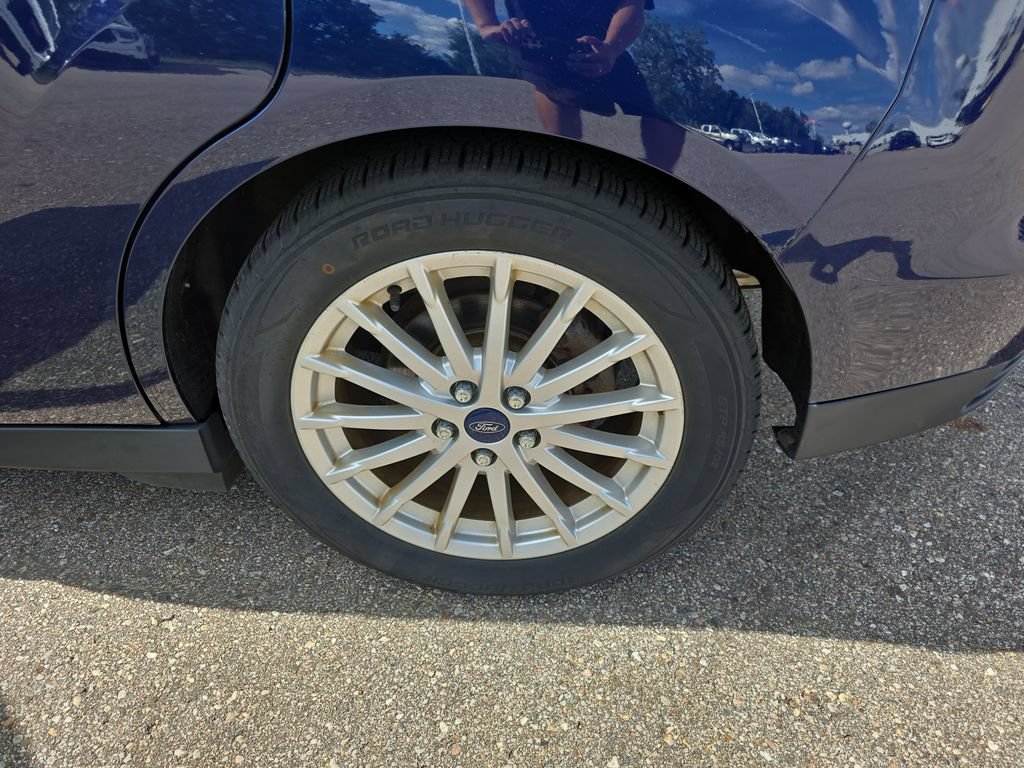 Used 2016 Ford C-MAX SE w/ Equipment Group 202A FWD image 35