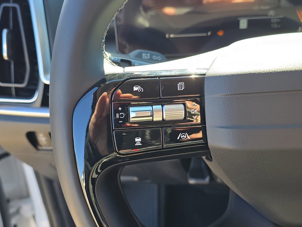 New 2026 Kia Sorento X-Line EX image 31